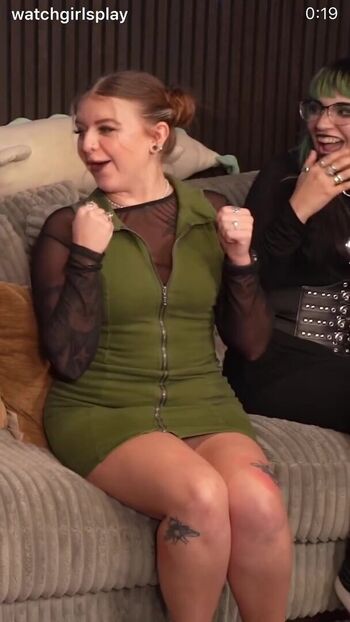 🔥 Girls play  page leaked private photo uncensored full