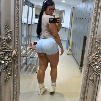 🔥 Gym booty bubble butts leaked private photo uncensored full