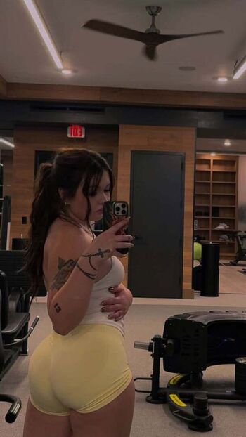 🔥 Gym booty bubble butts leaked private photo uncensored full