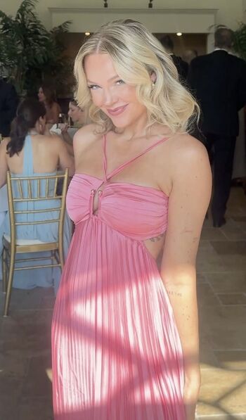 🔥 Hailey malles page leaked private photo uncensored full