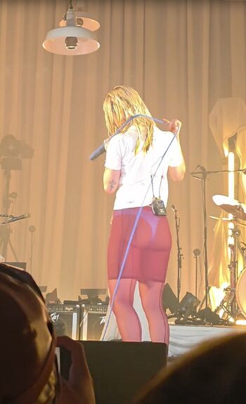 🔥 Hayley williams leaked private photo uncensored full