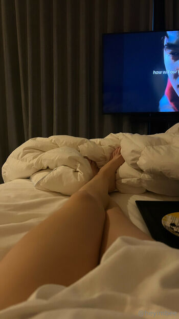 🔥 Heyimbee  page leaked private photo uncensored full