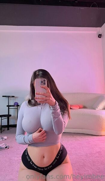 🔥 Heyimbee  page leaked private photo uncensored full