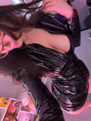 🔥 Heyimbee  page leaked private photo uncensored full