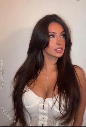 🔥 Honeyxxo leaked private photo uncensored full