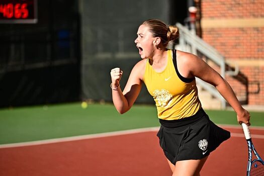 🔥 Hot tennis babes leaked private photo uncensored full