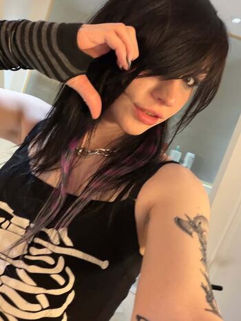 🔥 Ickypeach  page leaked private photo uncensored full