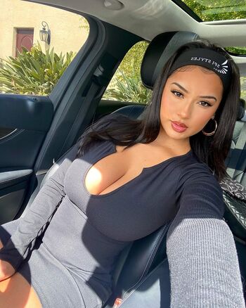 🔥 Imlucerocrystal leaked private photo uncensored full