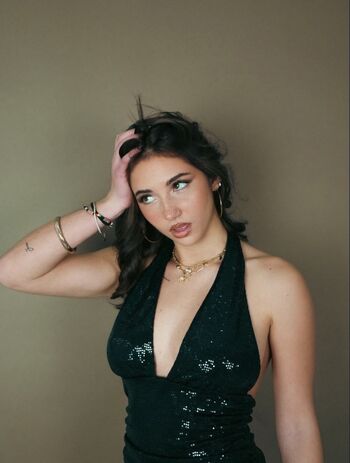 🔥 Iris vallarani leaked private photo uncensored full