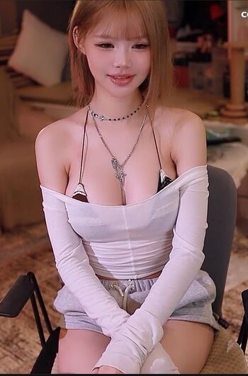🔥 Irissiri leaked private photo uncensored full