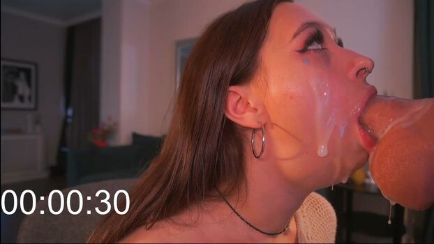 🔥 Karolineneuer page leaked private photo uncensored full