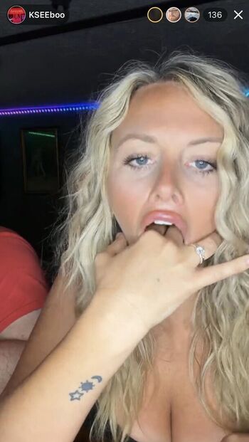 🔥 Kasienycole page leaked private photo uncensored full