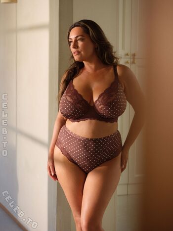 🔥 Kelly brook page leaked private photo uncensored full