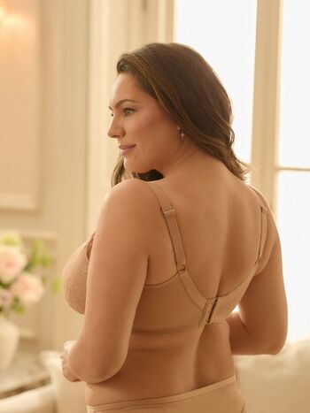 🔥 Kelly brook page leaked private photo uncensored full