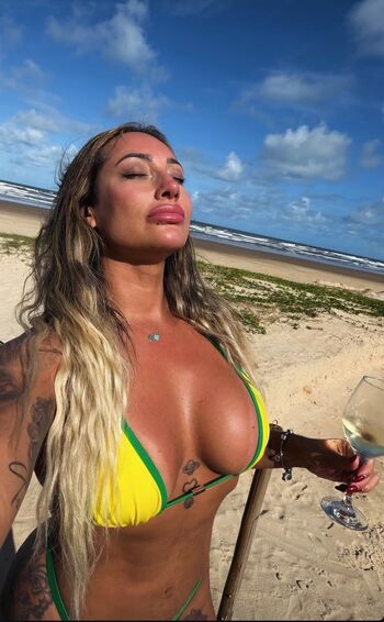 🔥 Kelly holliver leaked private photo uncensored full