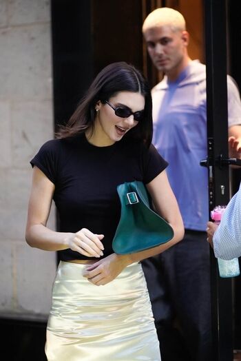 🔥 Kendall jenner  page leaked private photo uncensored full