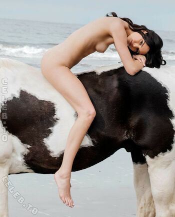 🔥 Kendall jenner  page leaked private photo uncensored full