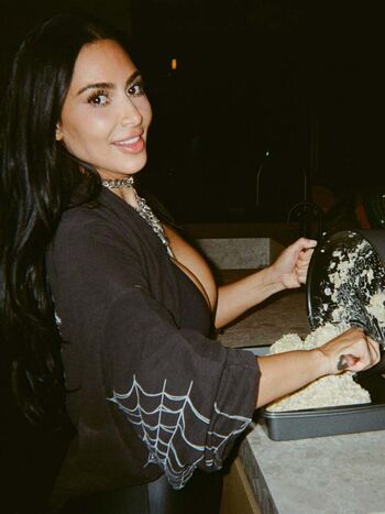 🔥 Kim kardashian  page leaked private photo uncensored full
