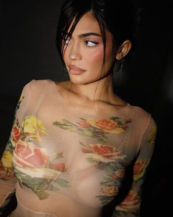🔥 Kylie jenner  page leaked private photo uncensored full