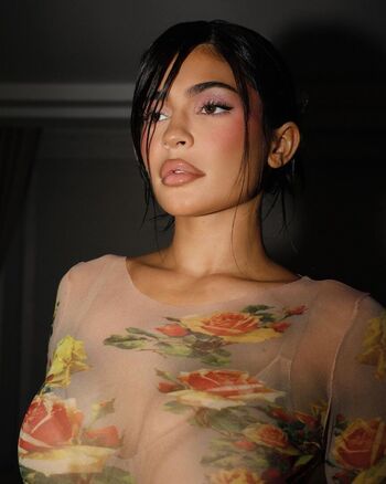 🔥 Kylie jenner  page leaked private photo uncensored full