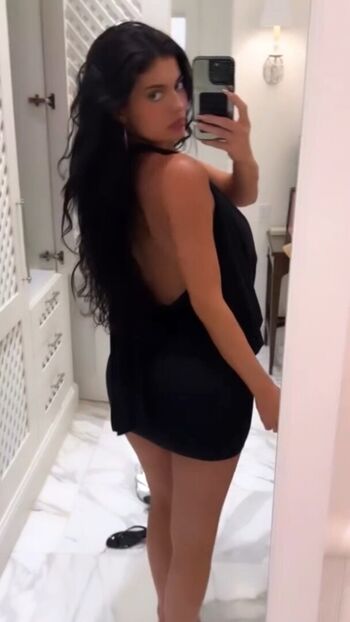 🔥 Kylie jenner  page leaked private photo uncensored full
