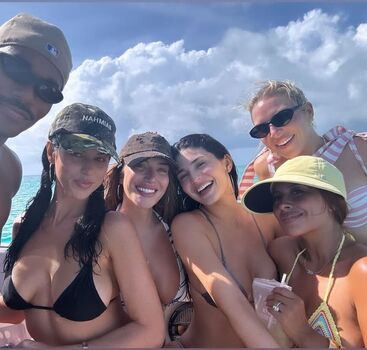 🔥 Kylie jenner  page leaked private photo uncensored full