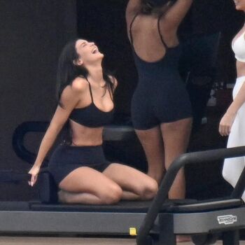 🔥 Kylie jenner  page leaked private photo uncensored full