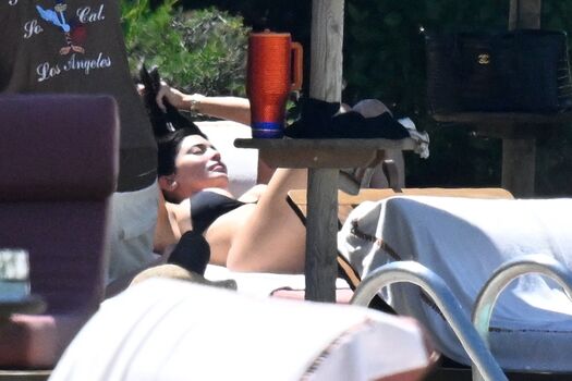 🔥 Kylie jenner  page leaked private photo uncensored full