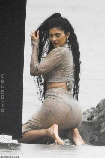 🔥 Kylie jenner  page leaked private photo uncensored full