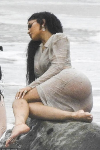 🔥 Kylie jenner  page leaked private photo uncensored full