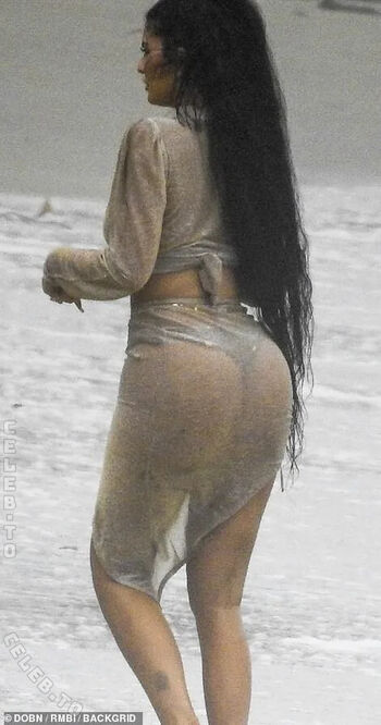 🔥 Kylie jenner  page leaked private photo uncensored full