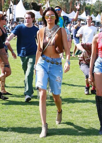 🔥 Kylie jenner  page leaked private photo uncensored full