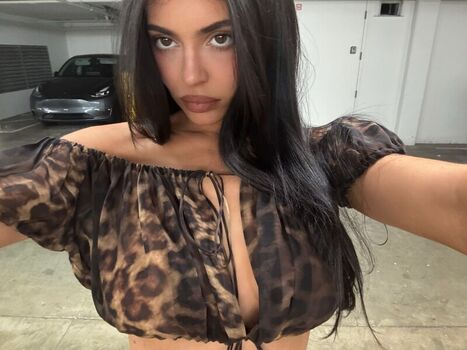 🔥 Kylie jenner  page leaked private photo uncensored full