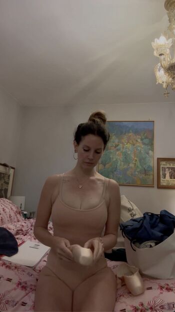 🔥 Lana del rey leaked private photo uncensored full