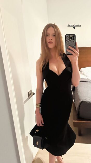 🔥 Larsen thompson leaked private photo uncensored full