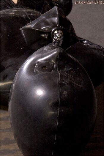 🔥 Latex fetish page leaked private photo uncensored full