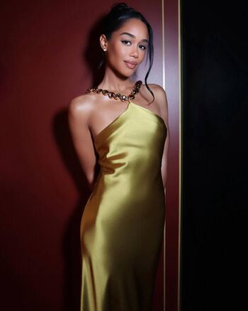 🔥 Laura harrier page leaked private photo uncensored full