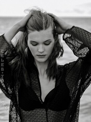 🔥 Laura offermann leaked private photo uncensored full