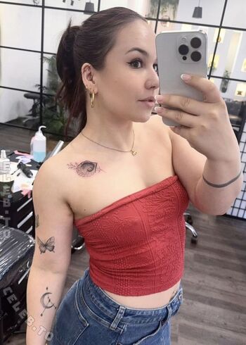 🔥 Laurassoberlife leaked private photo uncensored full