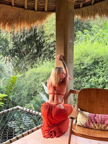 🔥 Laurine   page leaked private photo uncensored full