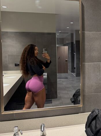 🔥 Layla diggs leaked private photo uncensored full