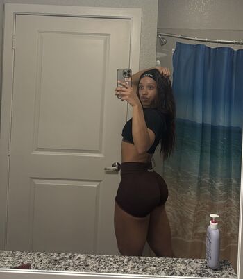 🔥 Layla diggs leaked private photo uncensored full