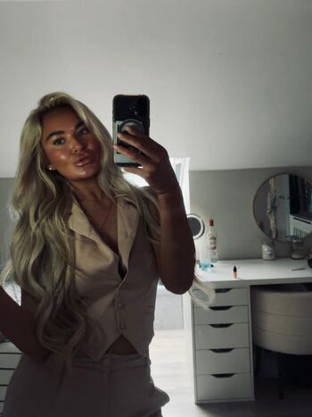 🔥 Leah rafferty leaked private photo uncensored full