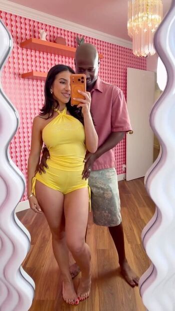 🔥 Lena the plug  page leaked private photo uncensored full