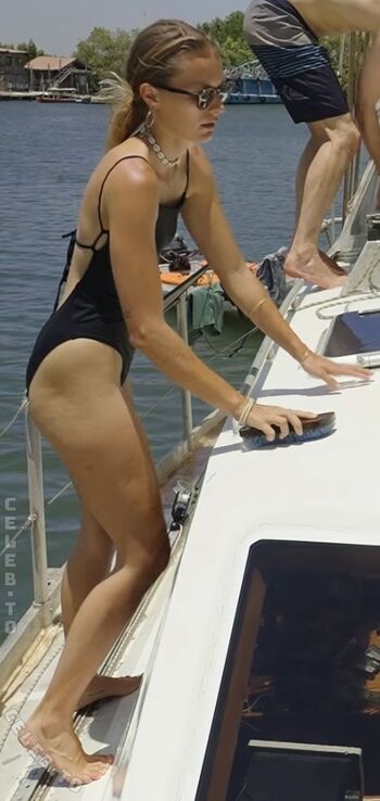 🔥 Leonie massmann  page leaked private photo uncensored full