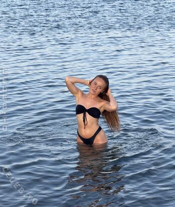 🔥 Leoobalys  page leaked private photo uncensored full
