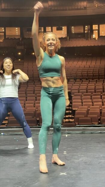 🔥 Lindsey stirling  page leaked private photo uncensored full