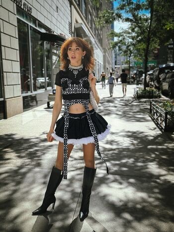 🔥 Lindsey stirling  page leaked private photo uncensored full