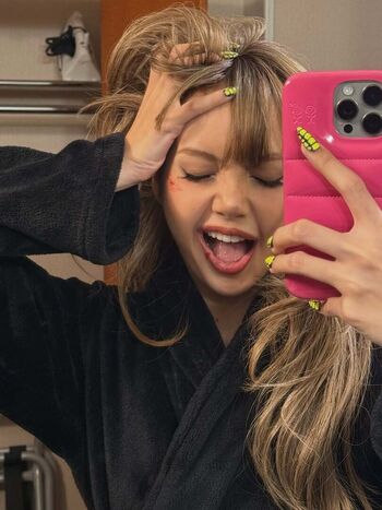 🔥 Lisa blackpink page leaked private photo uncensored full