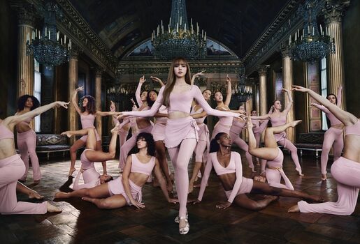 🔥 Lisa blackpink page leaked private photo uncensored full